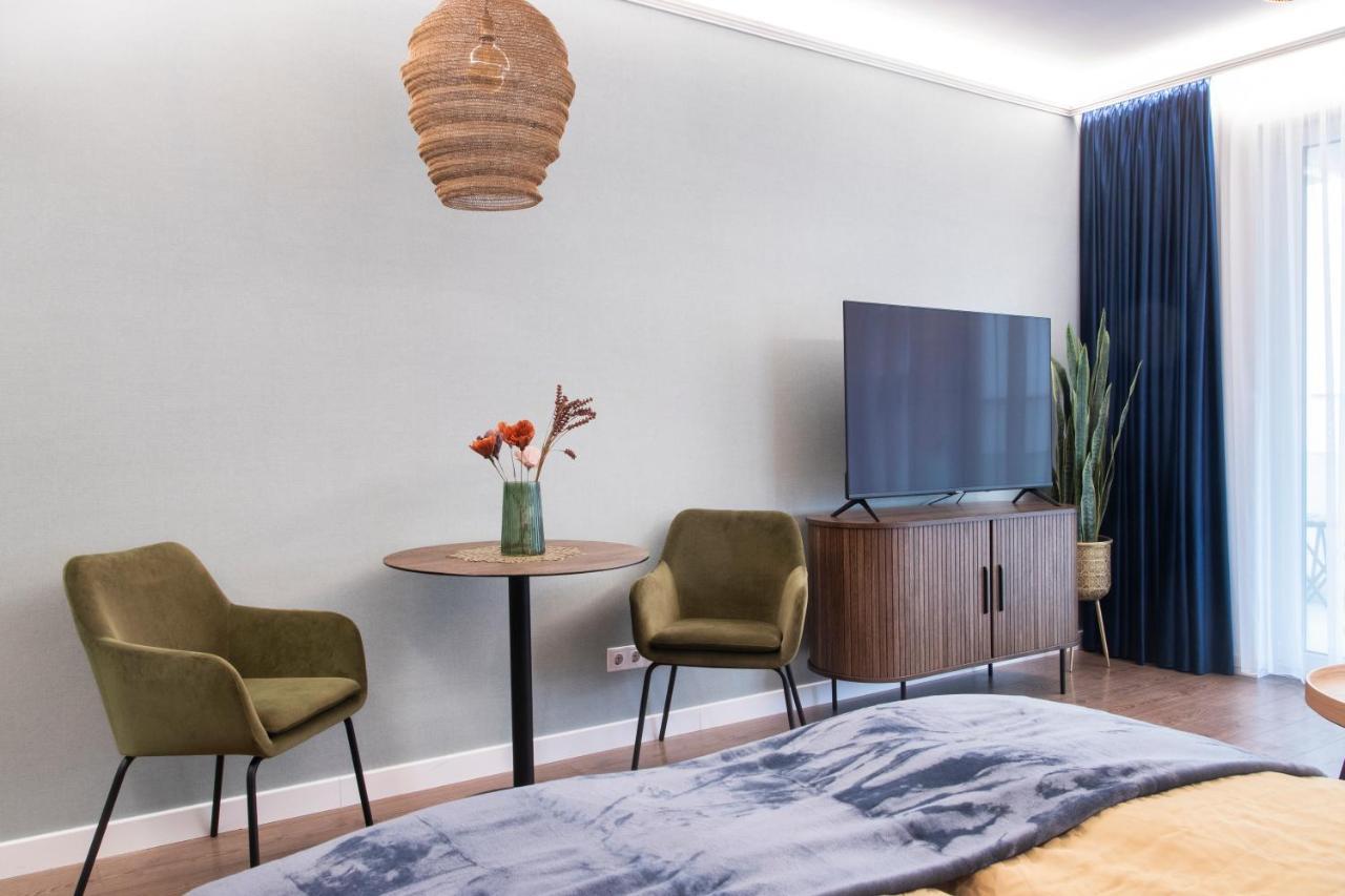 Grand Suites Corvin Budapest Exterior foto