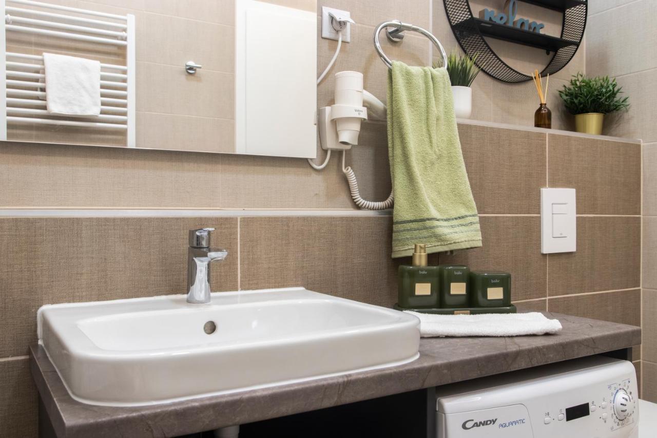 Grand Suites Corvin Budapest Exterior foto