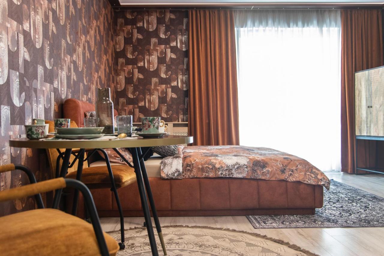 Grand Suites Corvin Budapest Exterior foto