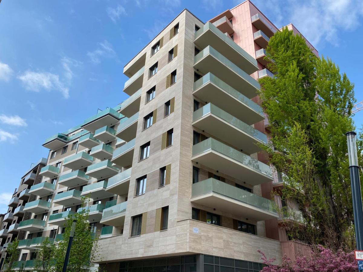 Grand Suites Corvin Budapest Exterior foto